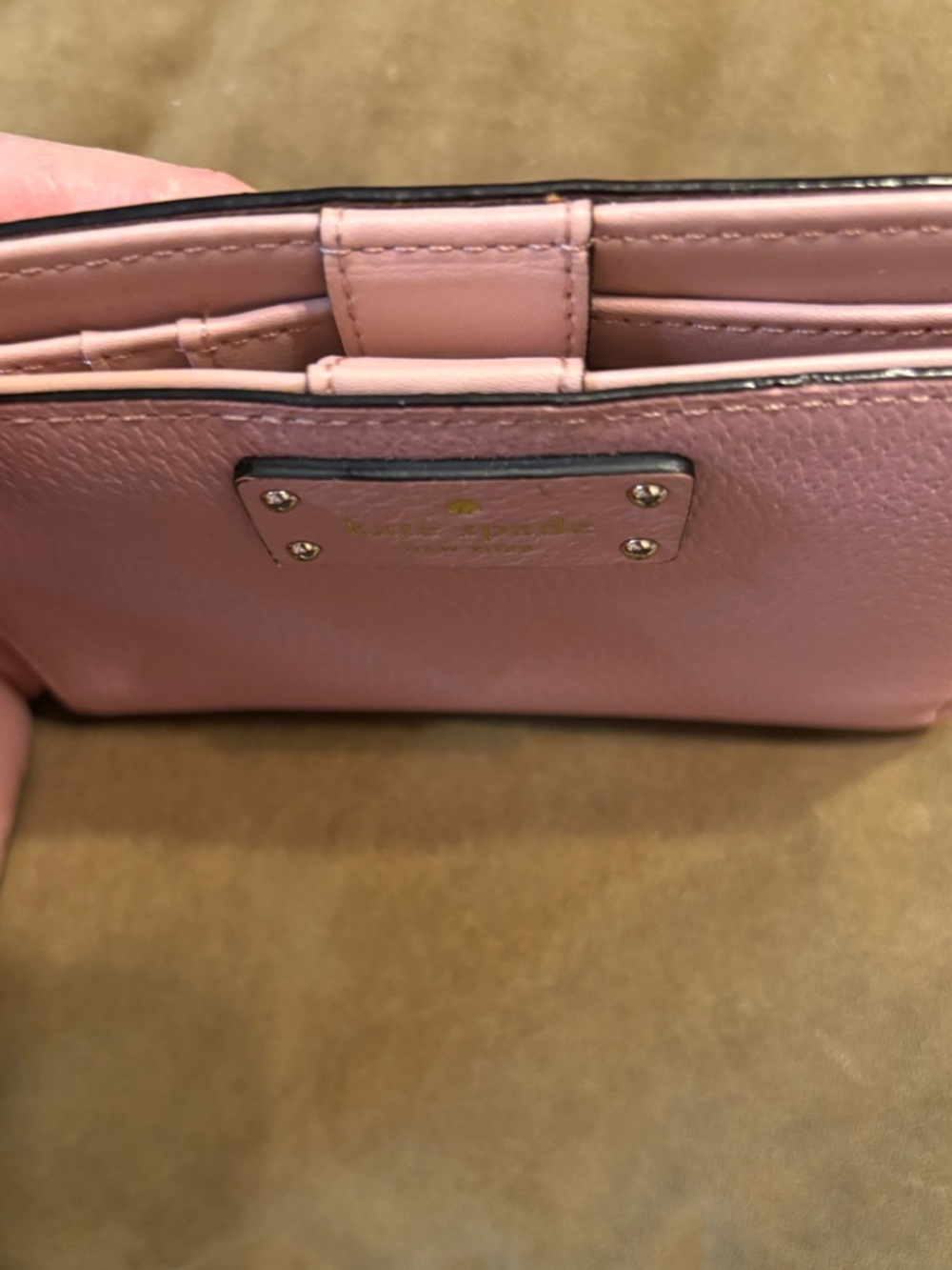 kate♠️spade pink pebbled leather wallet - Picture 4 of 16